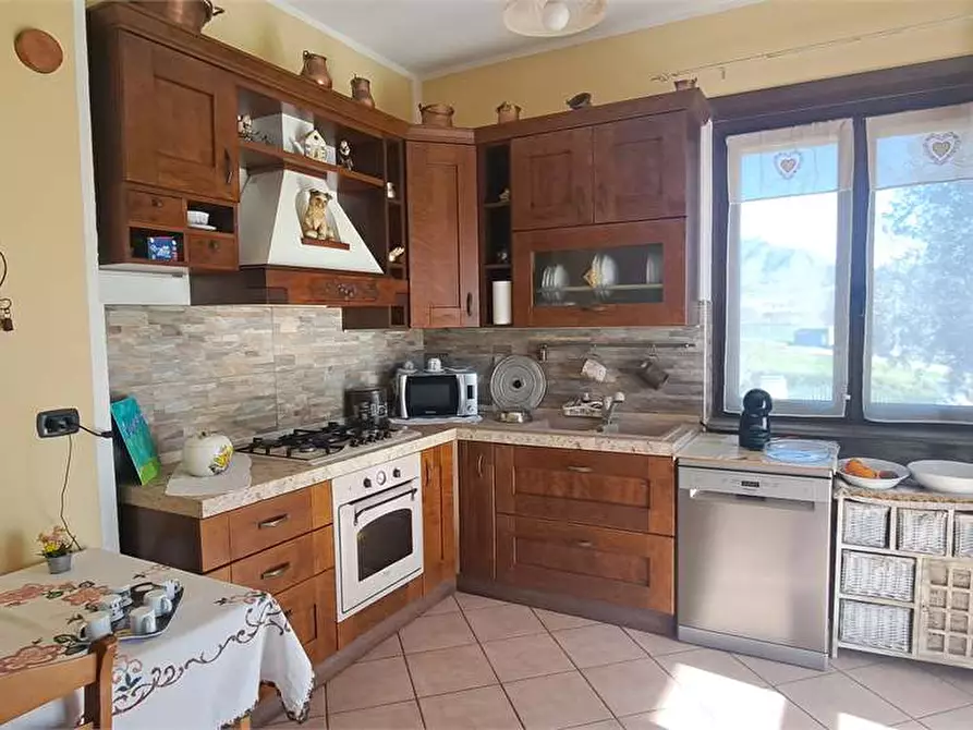 Immagine 10 di Villa in vendita  in via Roma 68 a Roletto