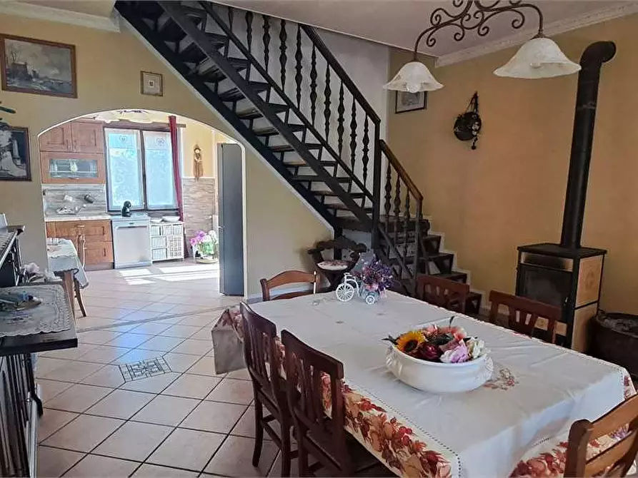 Immagine 11 di Villa in vendita  in via Roma 68 a Roletto