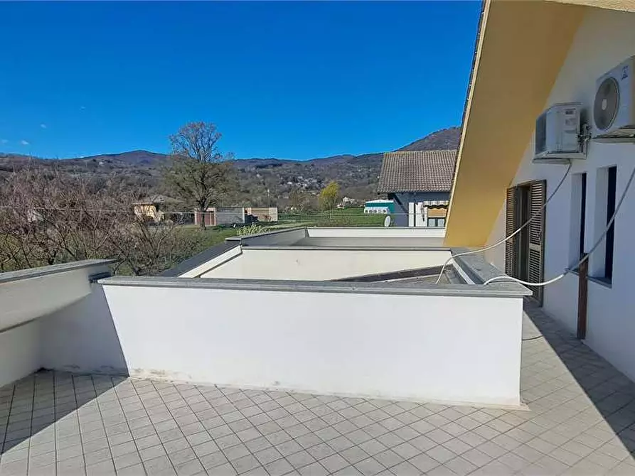 Immagine 24 di Villa in vendita  in via Roma 68 a Roletto