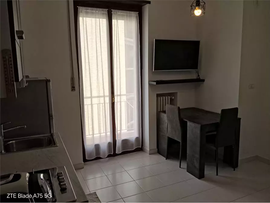 Immagine 2 di Appartamento in affitto  in via rossi  7 a Pinerolo