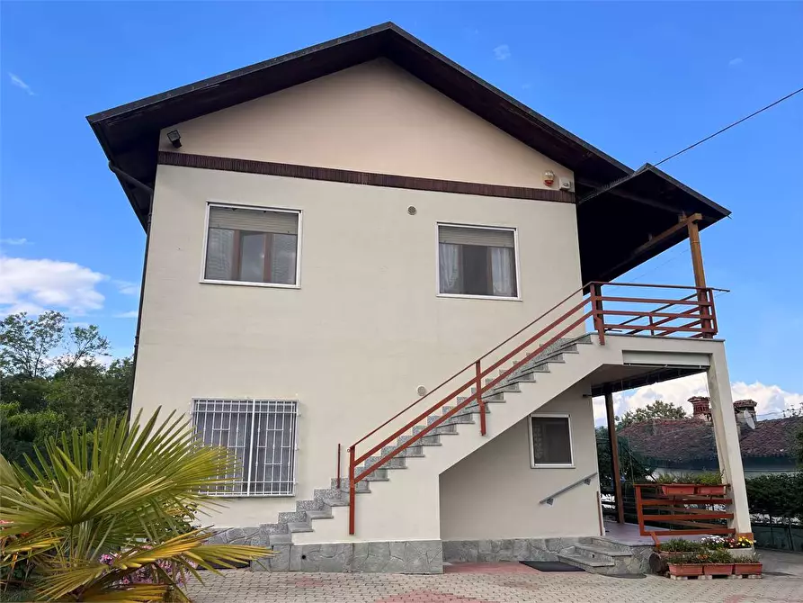 Immagine 2 di Casa bifamiliare in vendita  in via Ai Monti 2 a Cumiana
