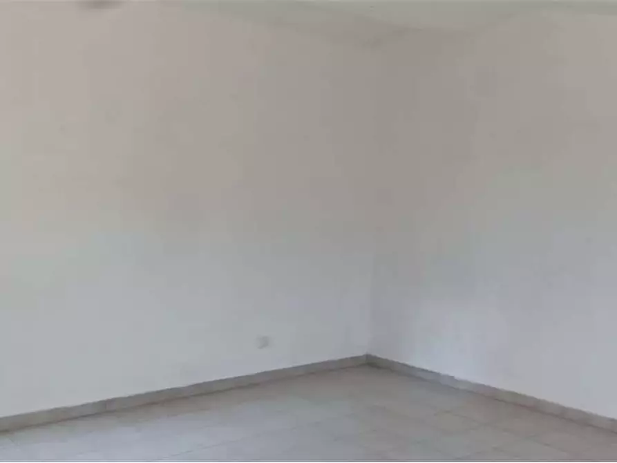 Immagine 27 di Appartamento in affitto  in VIA FERRERI 6 a Frossasco
