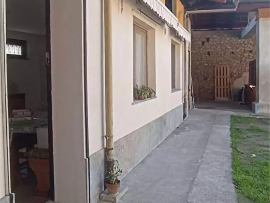 Immagine 38 di Appartamento in affitto  in VIA FERRERI 6 a Frossasco