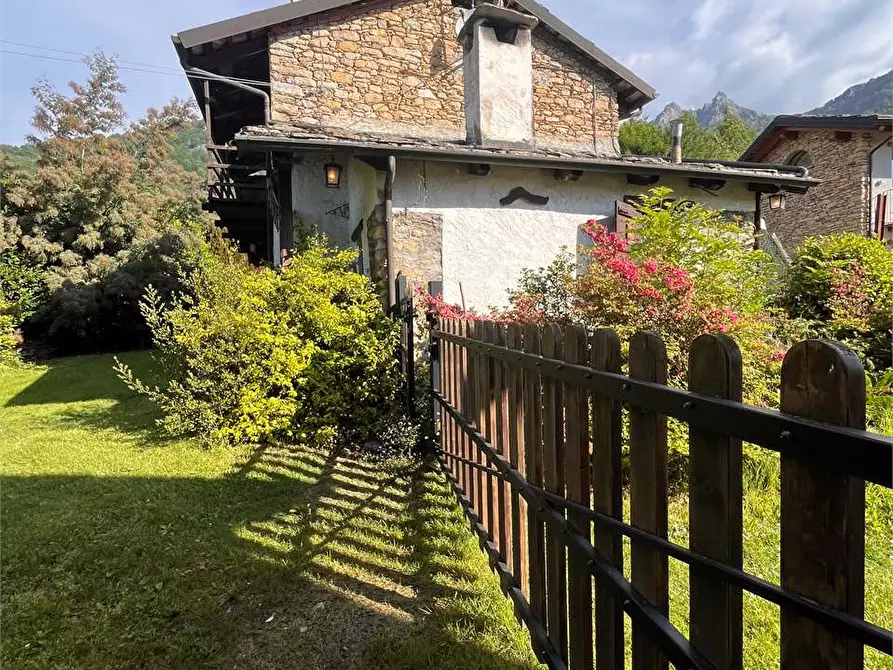 Immagine 42 di Casa indipendente in vendita  in strada IV Novembre 1944 19 a Cantalupa