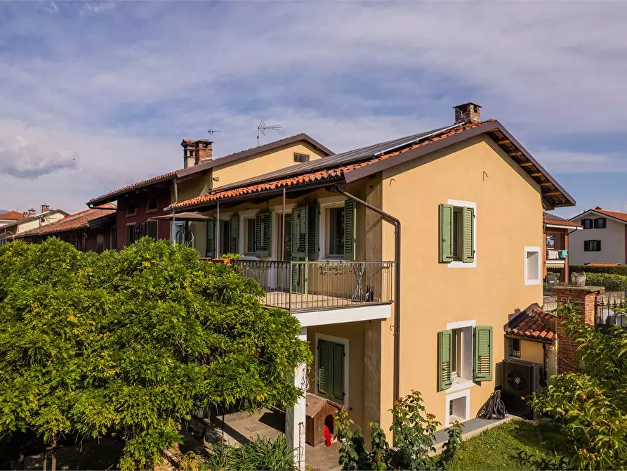 Immagine 1 di Villa in vendita  a Buriasco
