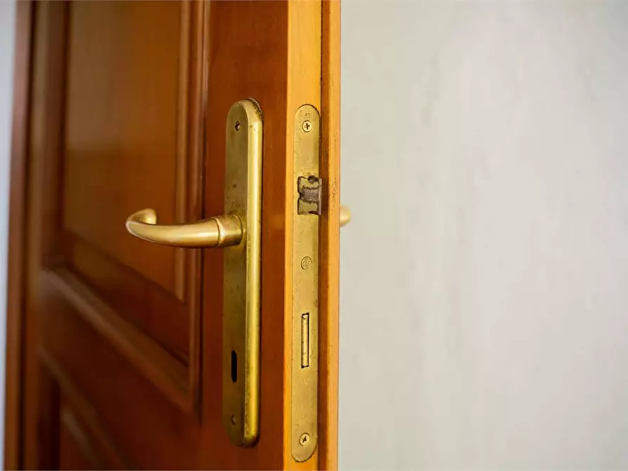 Immagine 40 di Villa in vendita  a Buriasco