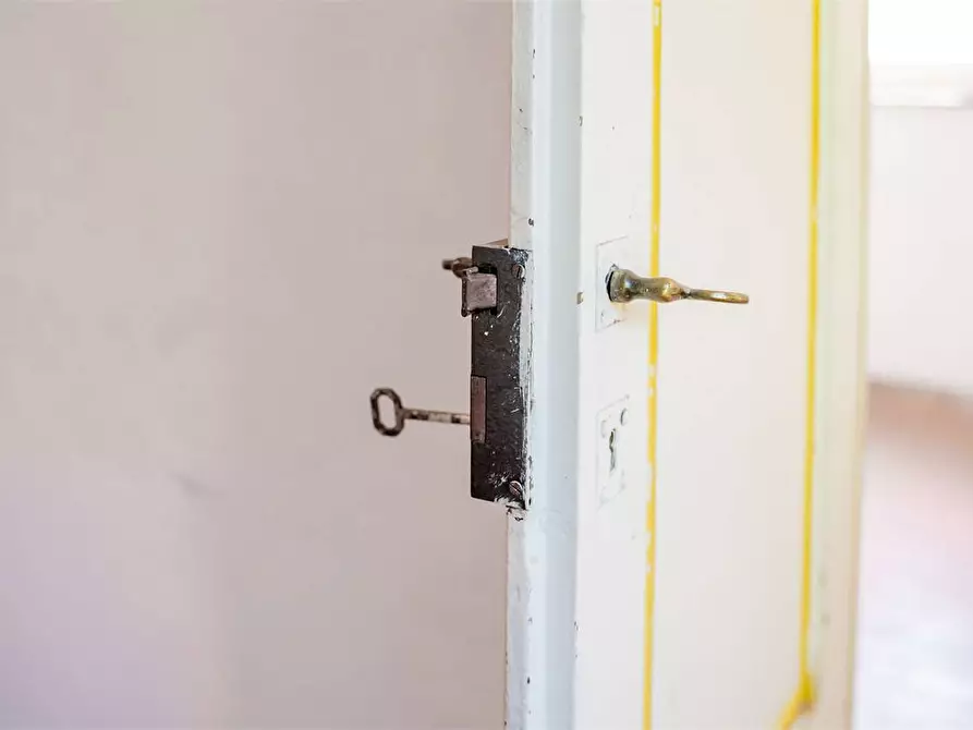 Immagine 41 di Villa in vendita  a Buriasco