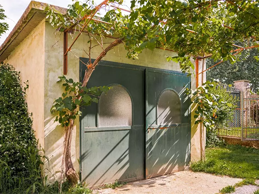 Immagine 45 di Villa in vendita  a Buriasco