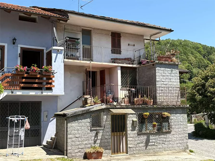 Immagine 1 di Casa indipendente in vendita  in via Grandubbione 15 a Pinasca