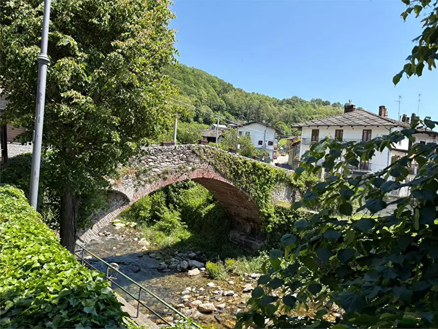 Immagine 2 di Casa indipendente in vendita  in via Grandubbione 15 a Pinasca