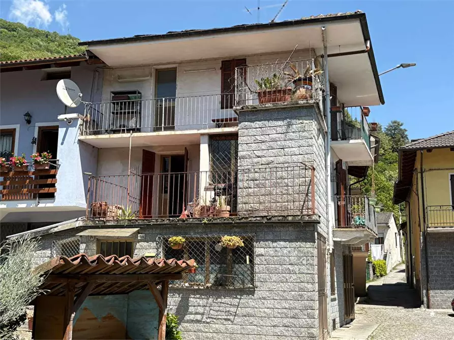 Immagine 3 di Casa indipendente in vendita  in via Grandubbione 15 a Pinasca