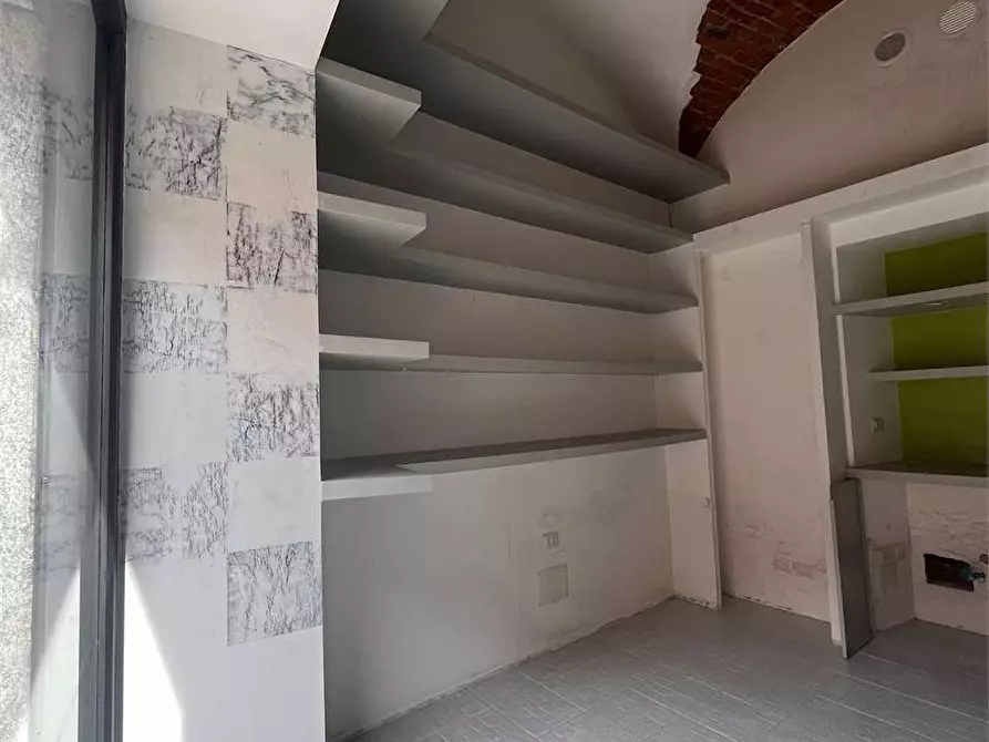Immagine 4 di Negozio in affitto  in piazza verdi 7 a Pinerolo