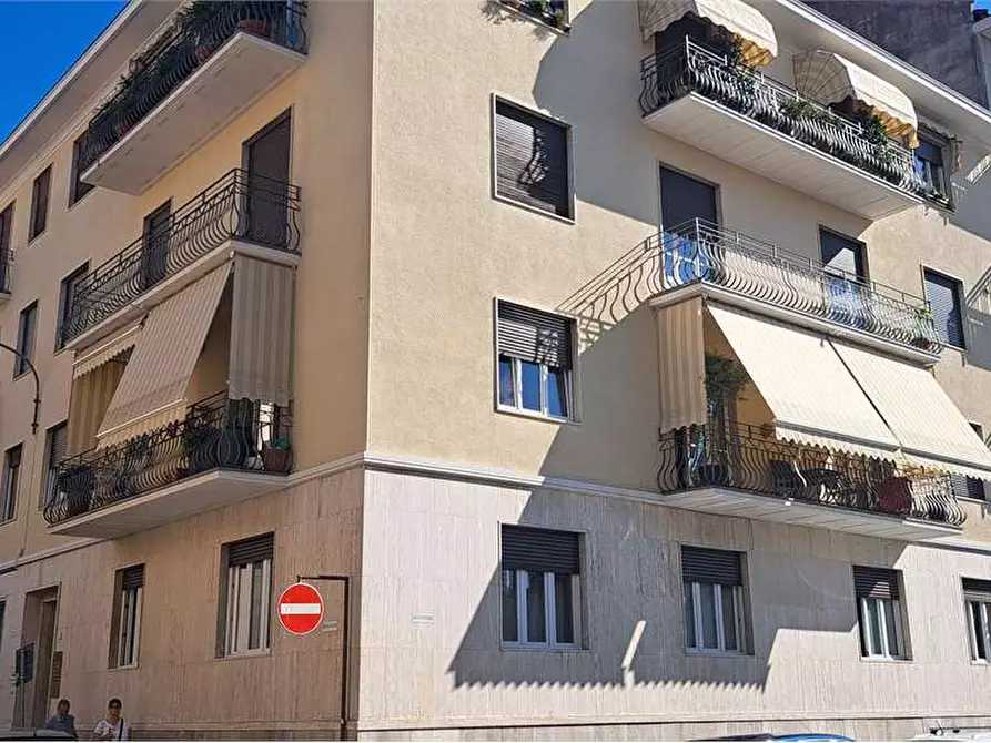 Immagine 1 di Ufficio in vendita  in via Montebello 17 a Pinerolo