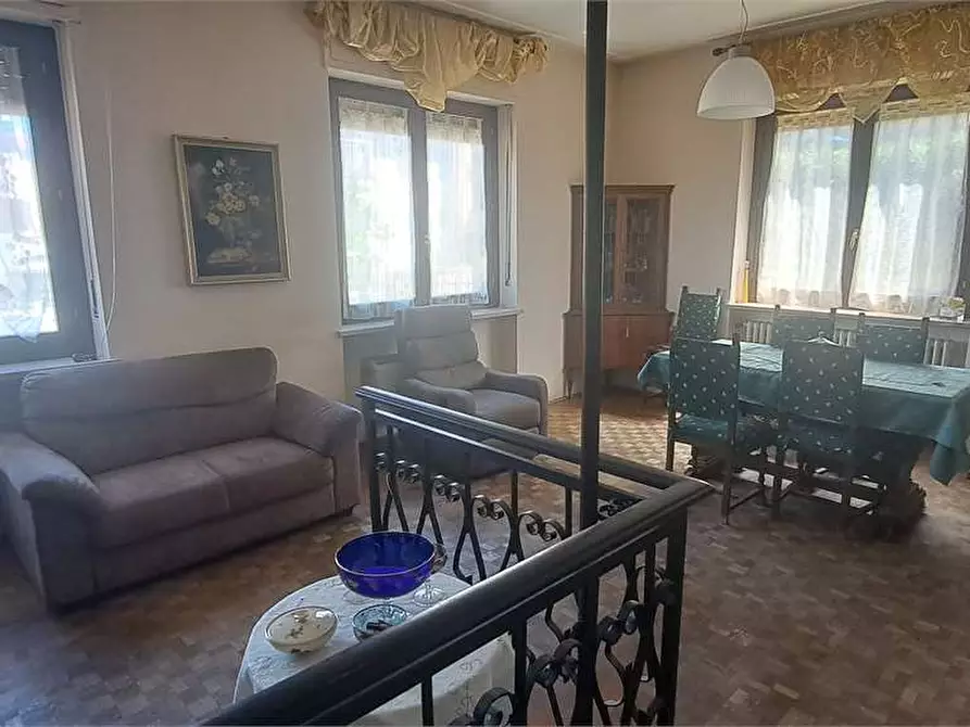 Immagine 7 di Villa in vendita  in via Monviso 20 a Pinerolo