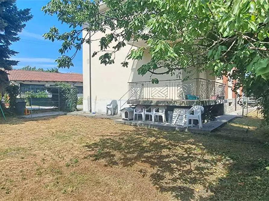 Immagine 6 di Villa in vendita  in via Monviso 20 a Pinerolo