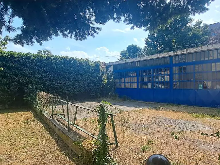 Immagine 26 di Villa in vendita  in via Monviso 20 a Pinerolo