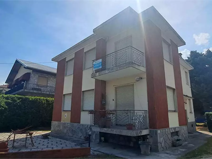 Immagine 1 di Villa in vendita  in via Monviso 20 a Pinerolo