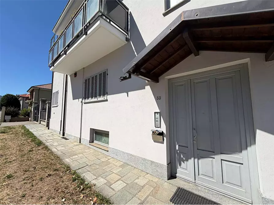 Immagine 2 di Appartamento in vendita  in stradale Poirino  33 a Pinerolo