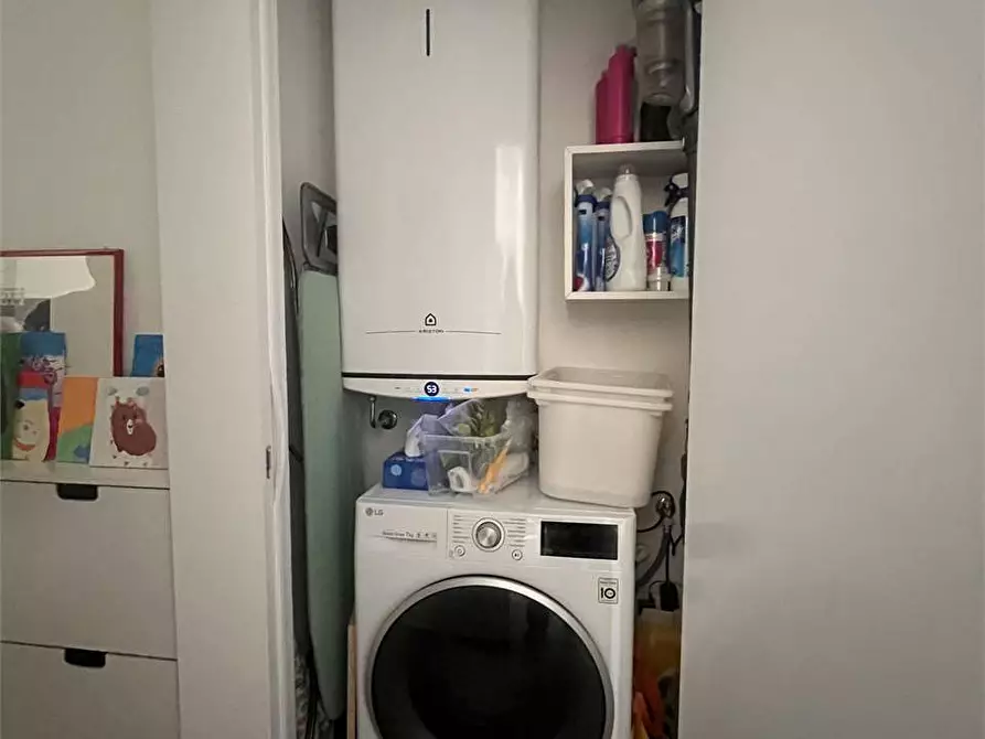 Immagine 19 di Appartamento in affitto  in piazza Frajria 10 a Pinerolo