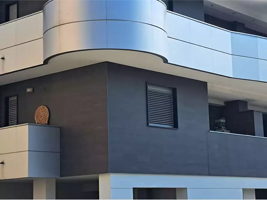 Immagine 1 di Appartamento in vendita  in Viale Castelfidardo 22 a Pinerolo