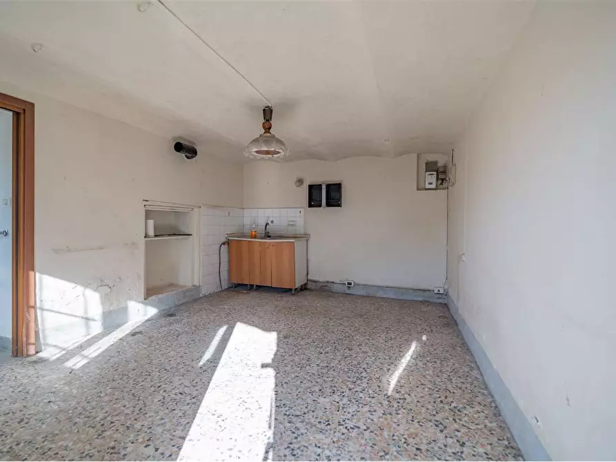 Immagine 8 di Villa in vendita  in strada Camborgetti Ballada 57 a Bricherasio