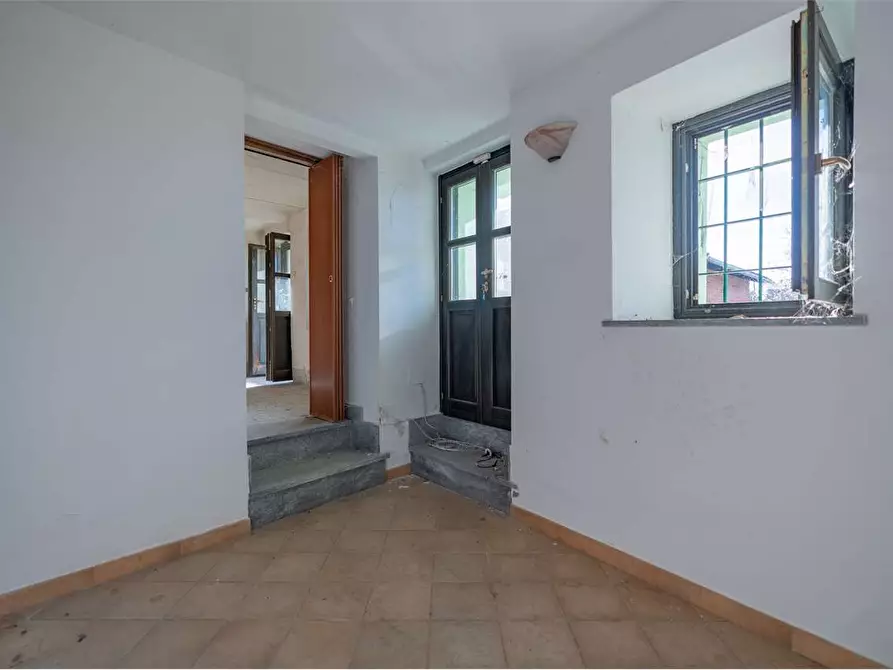 Immagine 12 di Villa in vendita  in strada Camborgetti Ballada 57 a Bricherasio