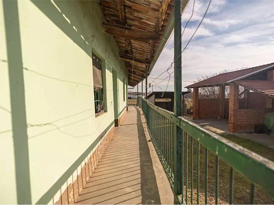 Immagine 38 di Villa in vendita  in strada Camborgetti Ballada 57 a Bricherasio