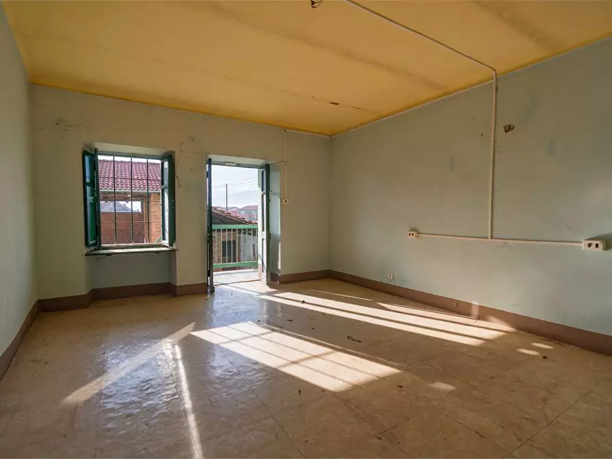 Immagine 52 di Villa in vendita  in strada Camborgetti Ballada 57 a Bricherasio