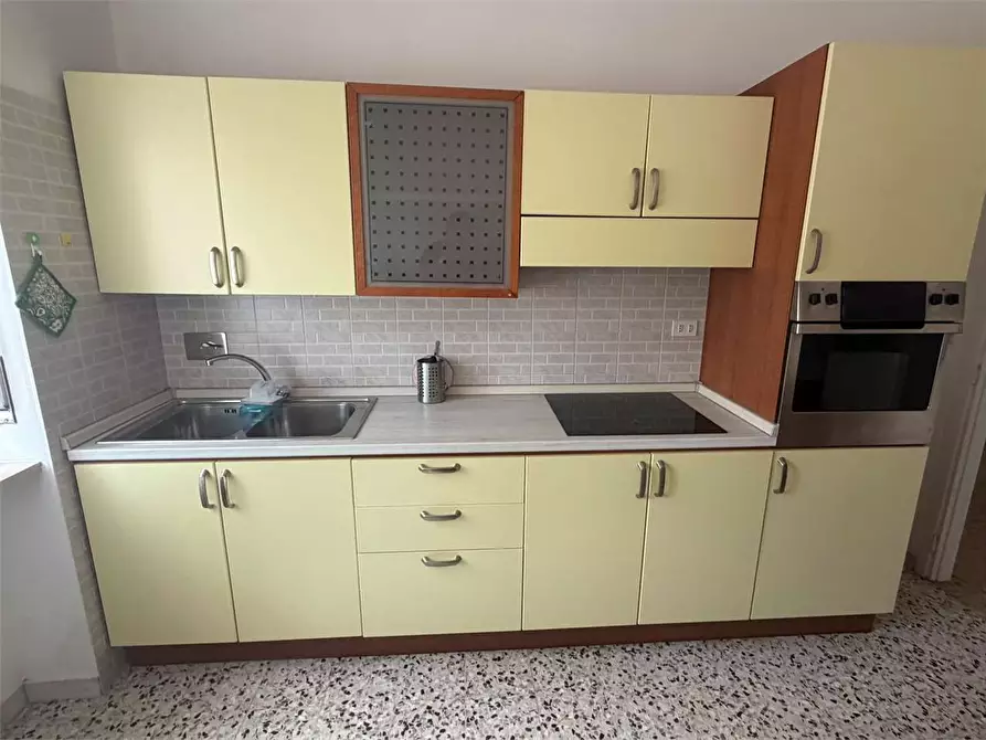 Immagine 6 di Appartamento in affitto  in Sauro 28 a Pinerolo