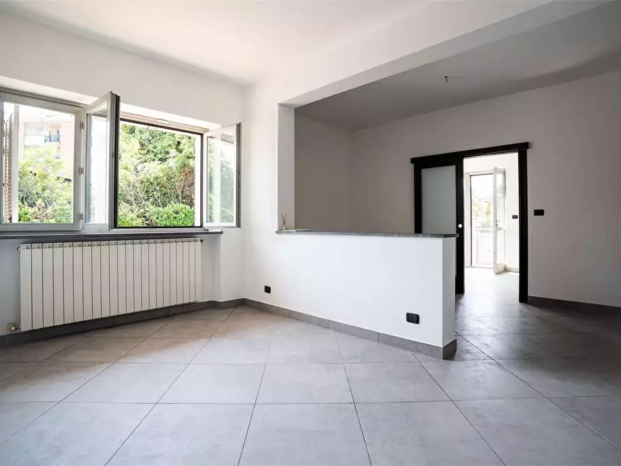 Immagine 1 di Appartamento in vendita  in stradale Poirino  33 a Pinerolo