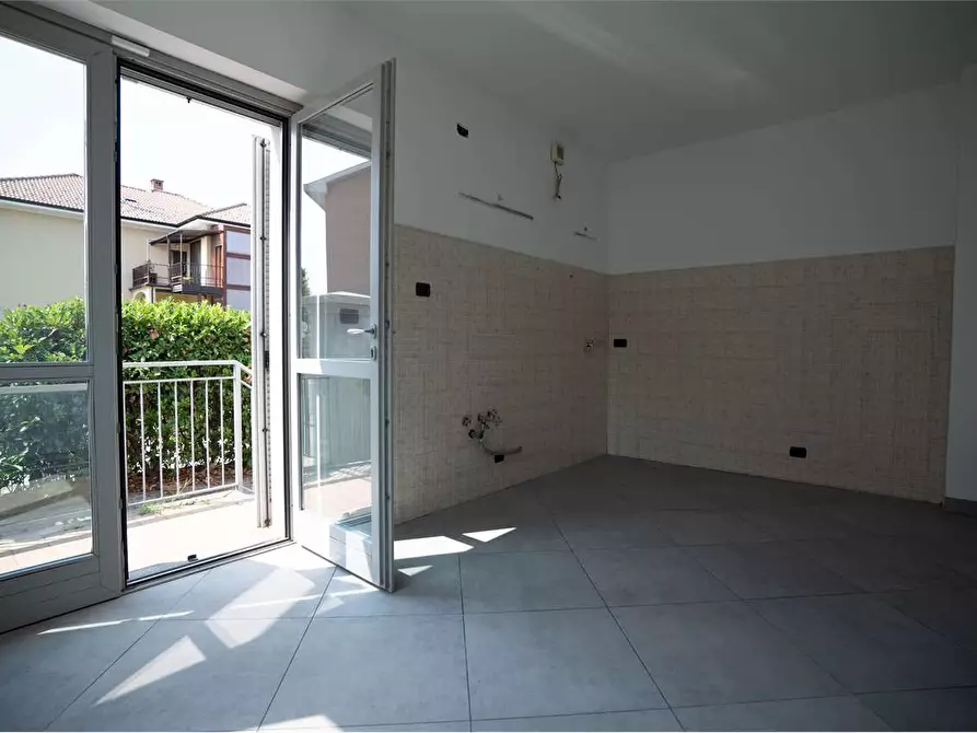 Immagine 8 di Appartamento in vendita  in stradale Poirino  33 a Pinerolo