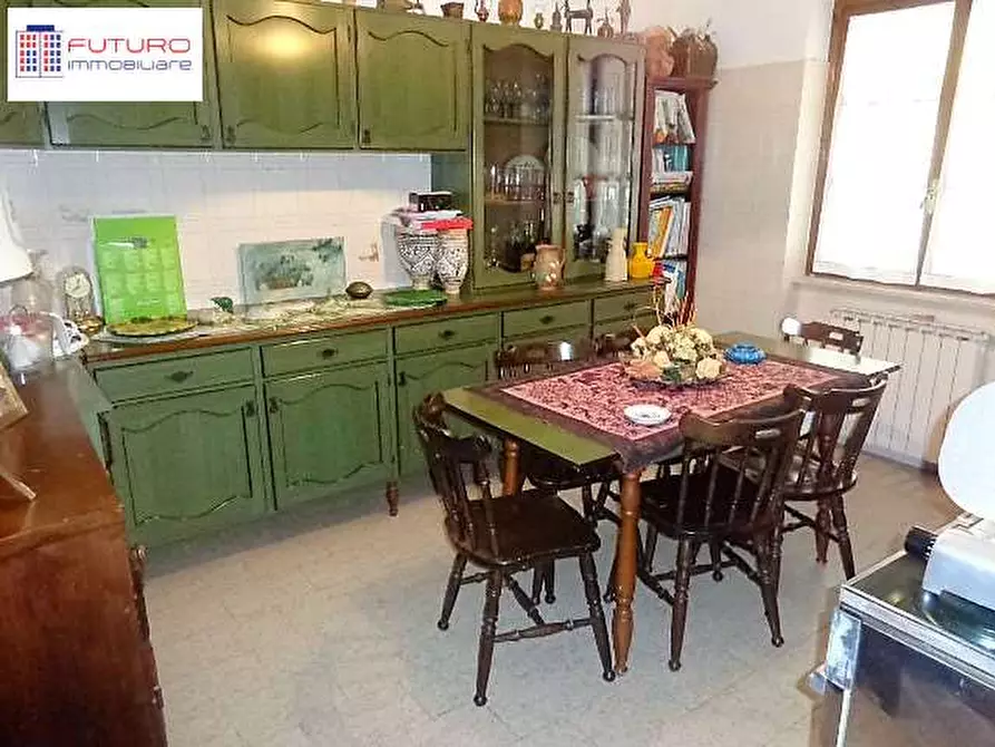 Immagine 9 di Casa bifamiliare in vendita  a Fondi