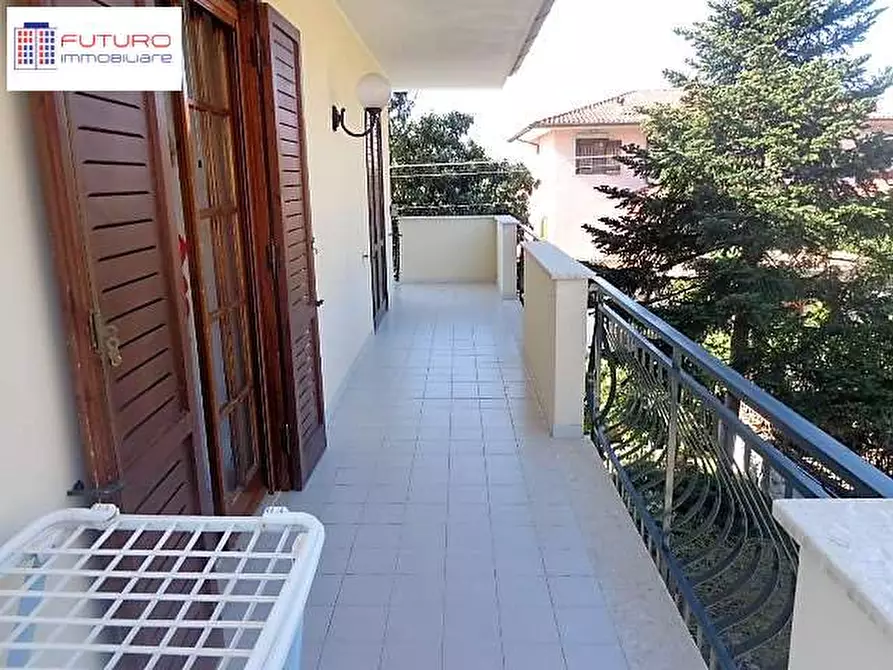 Immagine 15 di Casa bifamiliare in vendita  a Fondi