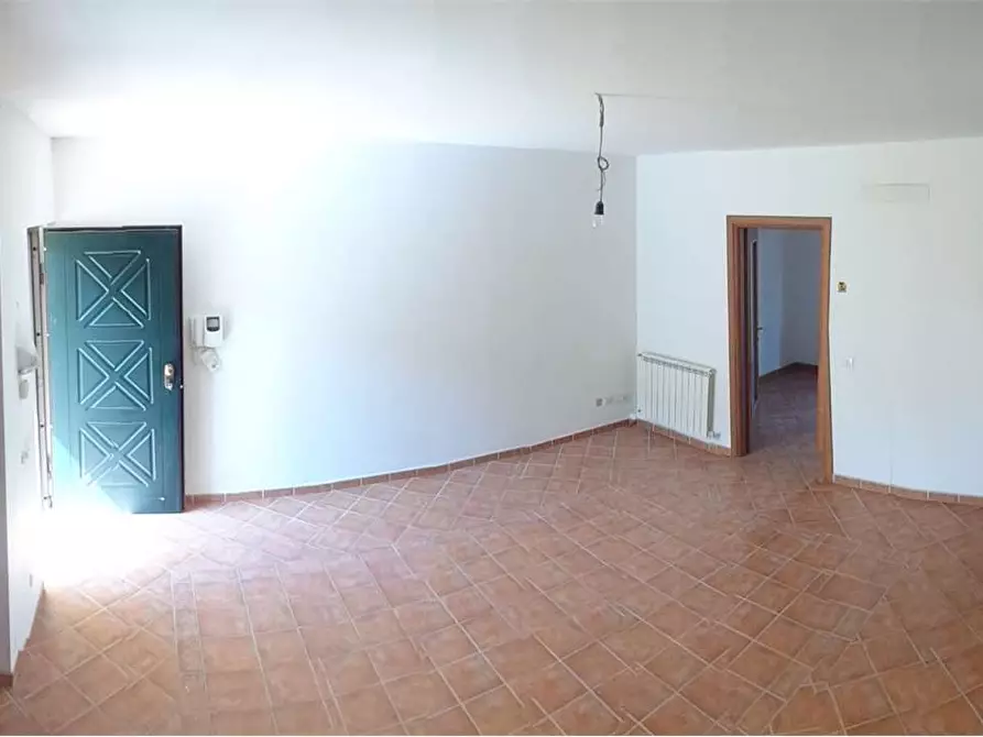 Immagine 4 di Villetta a schiera in vendita  a Fondi