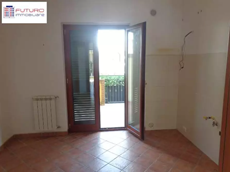 Immagine 5 di Villetta a schiera in vendita  a Fondi