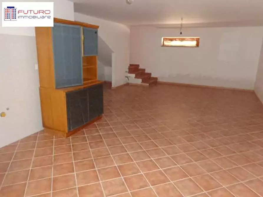 Immagine 9 di Villetta a schiera in vendita  a Fondi