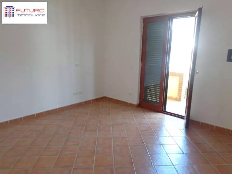 Immagine 12 di Villetta a schiera in vendita  a Fondi