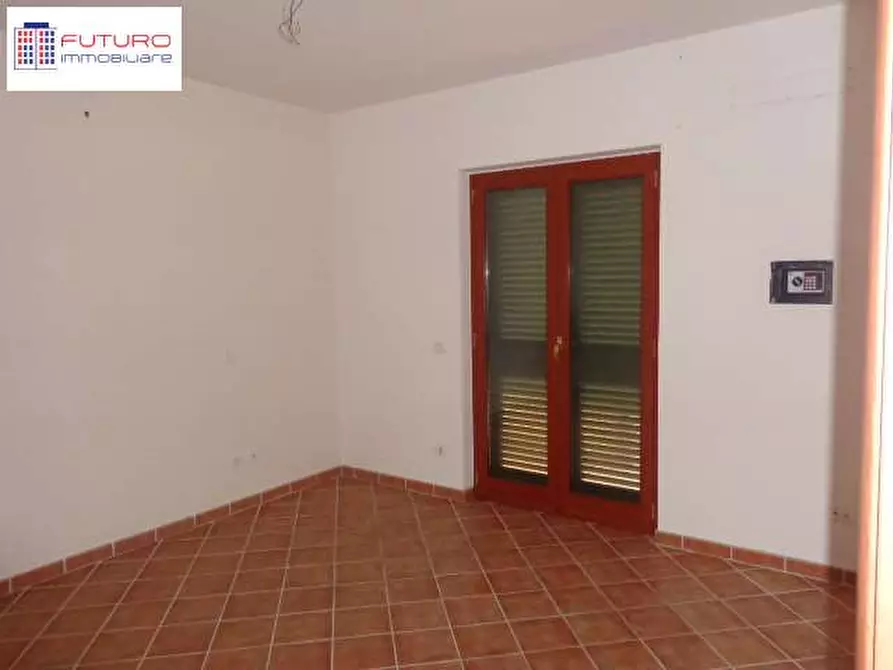 Immagine 12 di Villetta a schiera in vendita  a Fondi