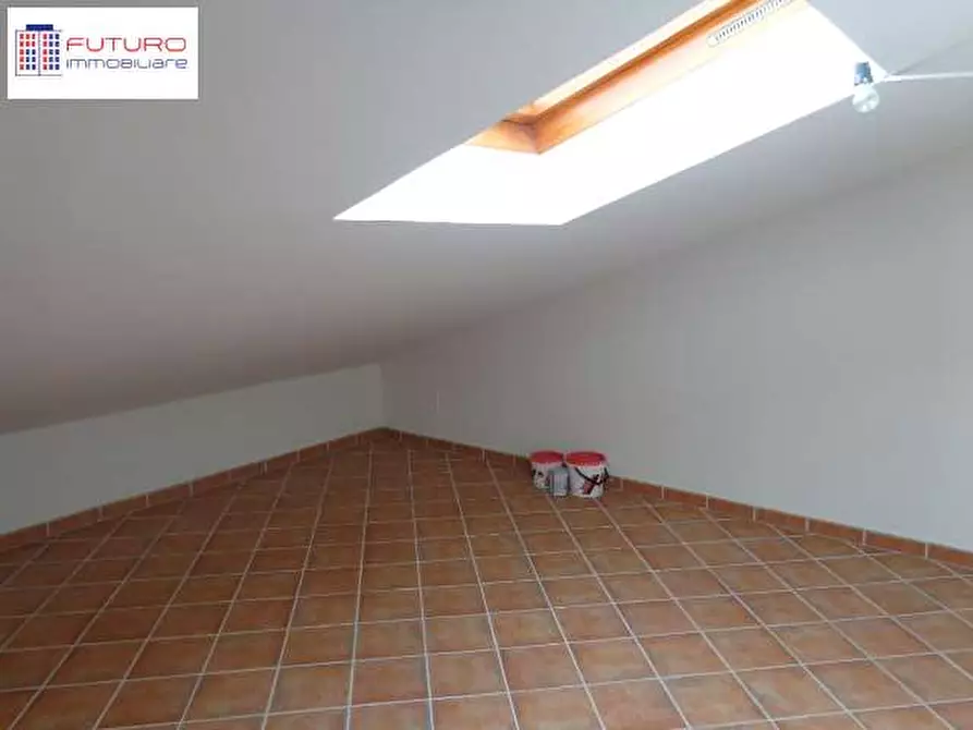 Immagine 15 di Villetta a schiera in vendita  a Fondi