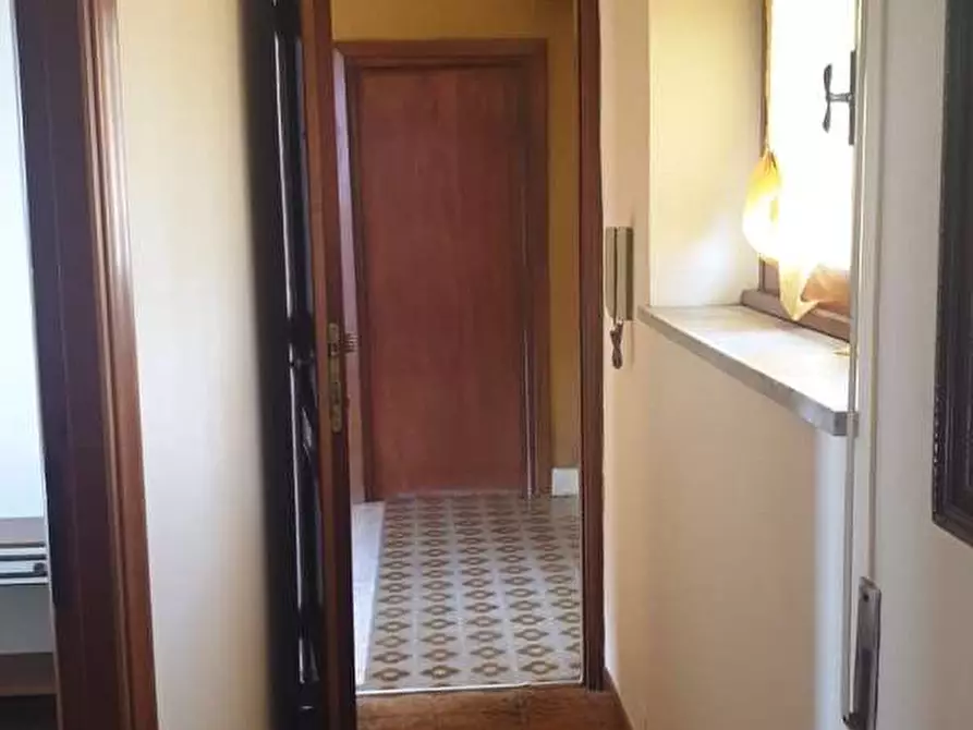 Immagine 2 di Bilocale in affitto  a Genzano Di Roma