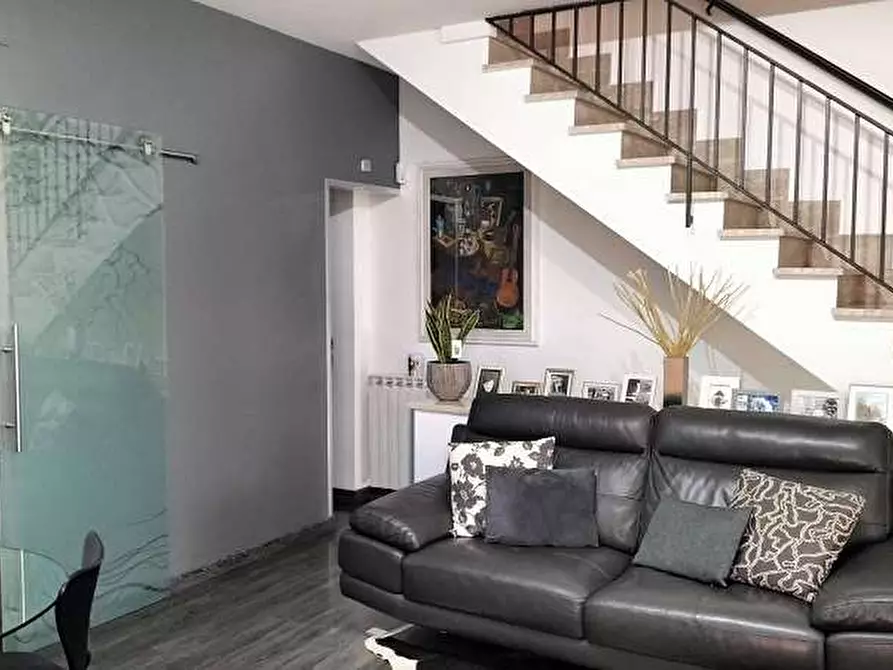 Immagine 8 di Villetta a schiera in vendita  in Via Bologna  15 a Genzano Di Roma