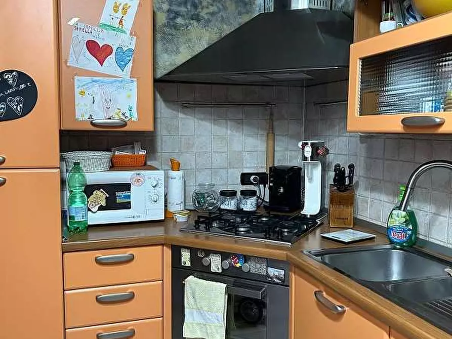 Immagine 6 di Appartamento in vendita  in Via Generale Lordi a Genzano Di Roma