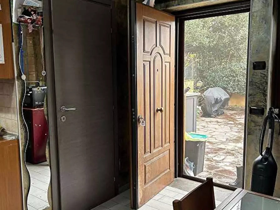 Immagine 8 di Appartamento in vendita  in Via Generale Lordi a Genzano Di Roma