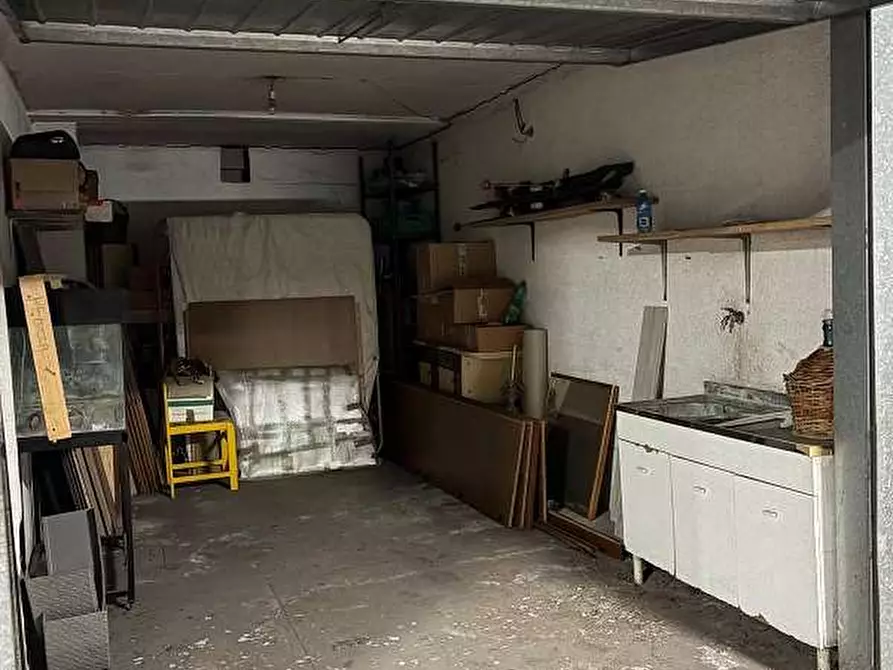 Immagine 20 di Appartamento in vendita  in Via Francavilla a Genzano Di Roma