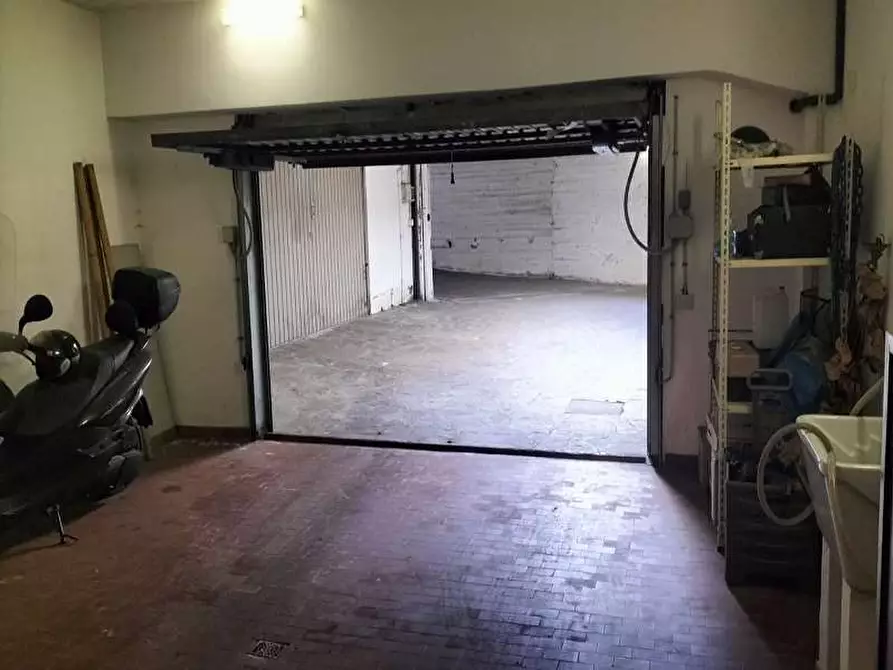 Immagine 21 di Casa bifamiliare in vendita  in Via Leonida Rech  a Roma