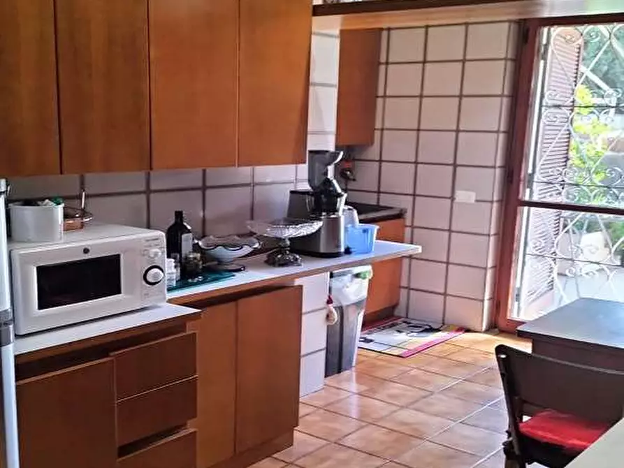 Immagine 9 di Casa bifamiliare in vendita  in Via Leonida Rech  a Roma