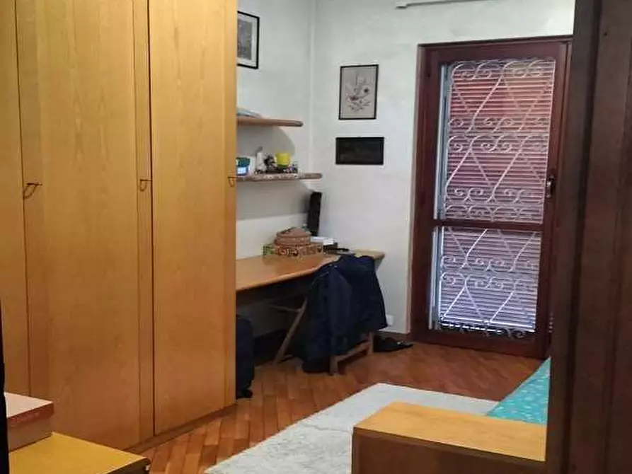 Immagine 11 di Casa bifamiliare in vendita  in Via Leonida Rech  a Roma