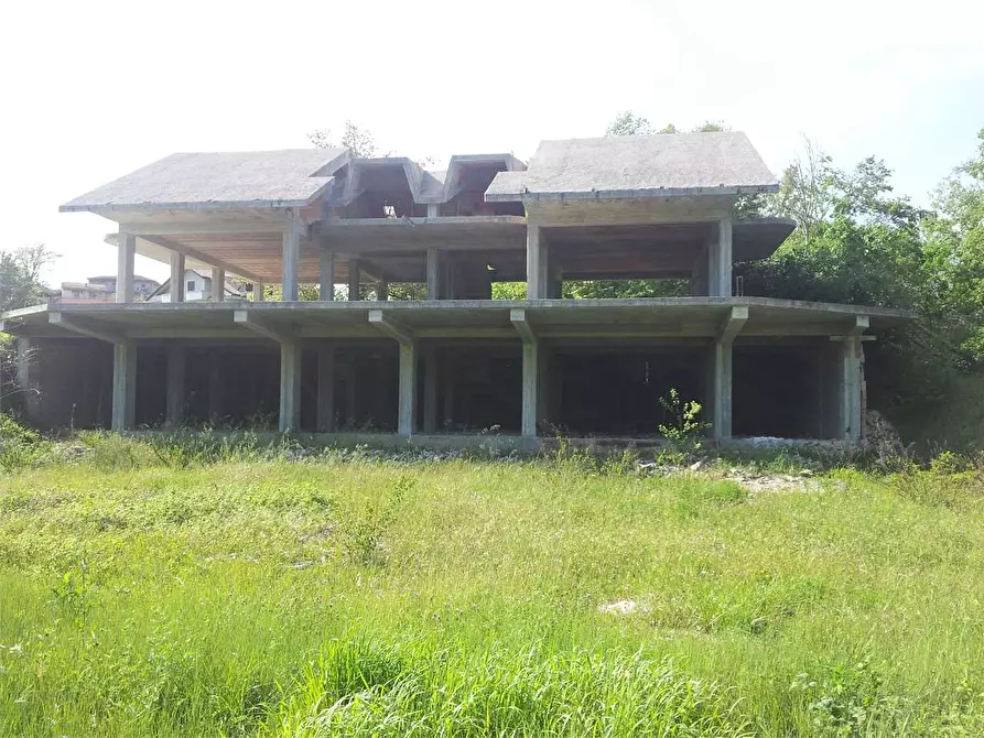 Immagine 1 di Casa bifamiliare in vendita  in via variante casilina a Frosinone