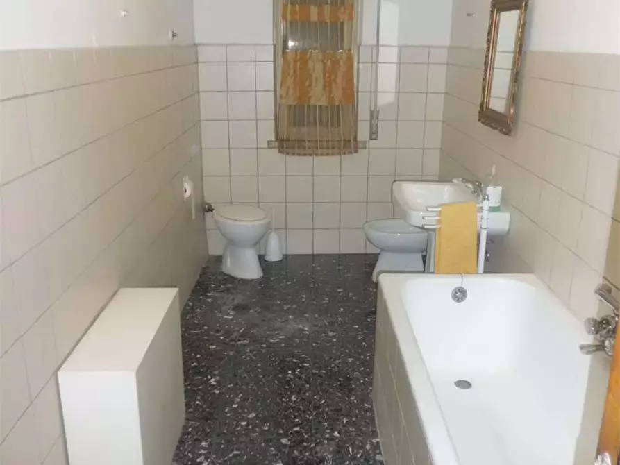 Immagine 11 di Quadrilocale in vendita  in VIA MASCAGNI a Frosinone