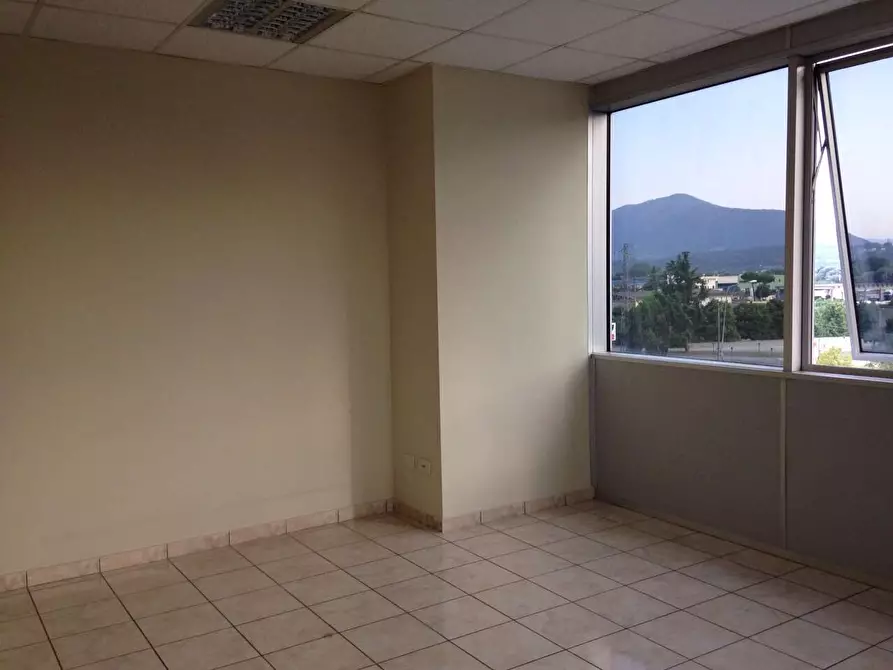 Immagine 8 di Ufficio in affitto  in Via Morolense 12 a Frosinone